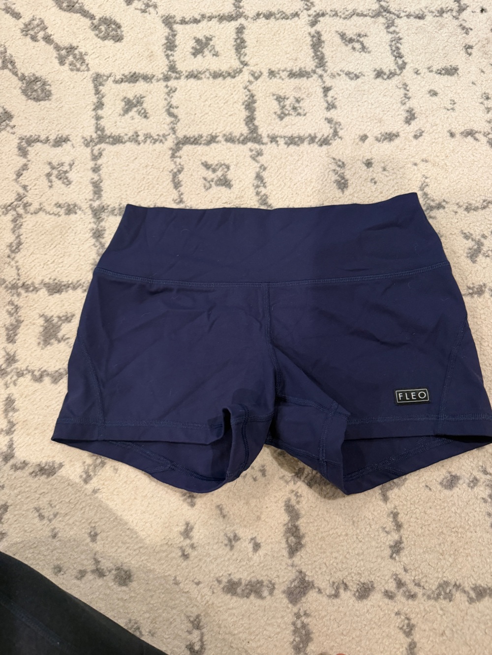 Fleo apex shorts